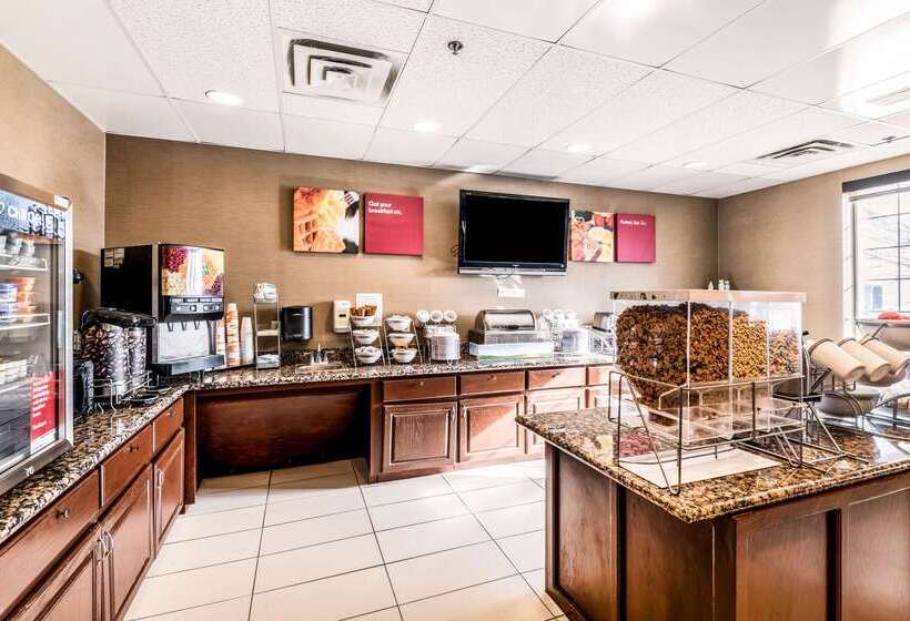 호텔 Comfort Suites South