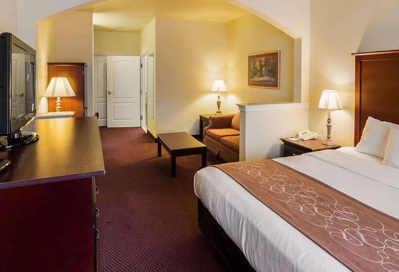 هتل Comfort Suites Texarkana Texas