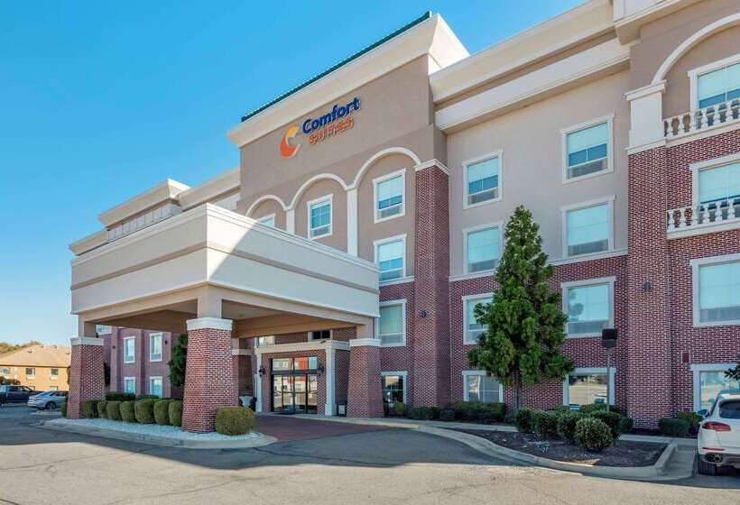 ホテル Comfort Suites West Memphis I40 I55