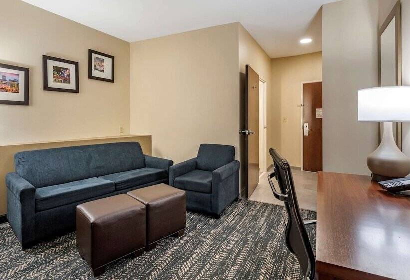فندق Comfort Suites West Memphis I40 I55