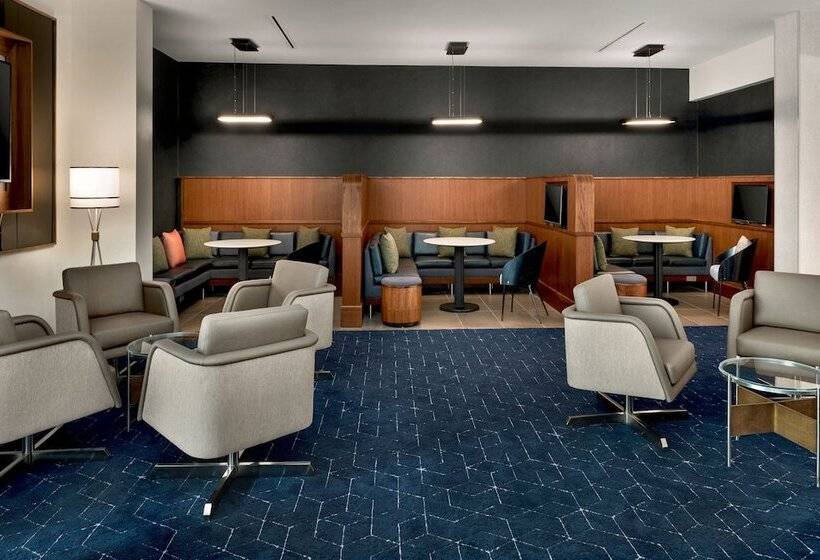 ホテル Courtyard By Marriott New Orleans Metairie