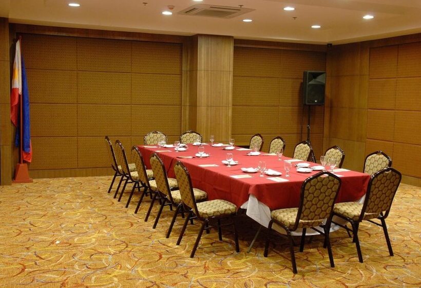 Crown Regency Hotel Makati