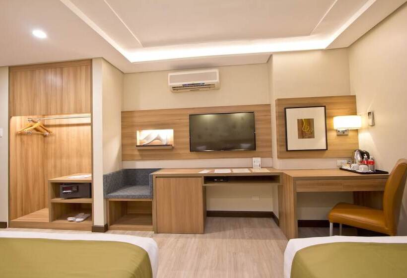 Crown Regency Hotel Makati