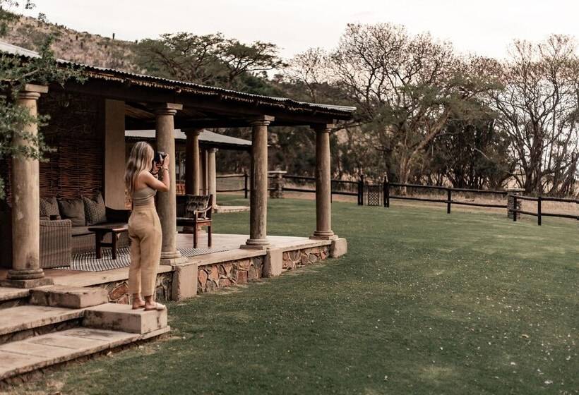 Отель Dawsons Game Lodge