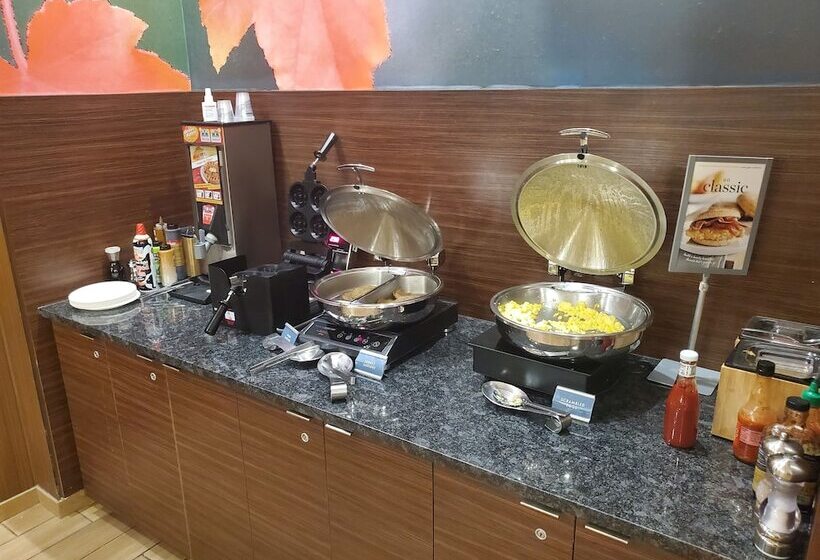 호텔 Fairfield Inn & Suites By Marriott Albany Downtown