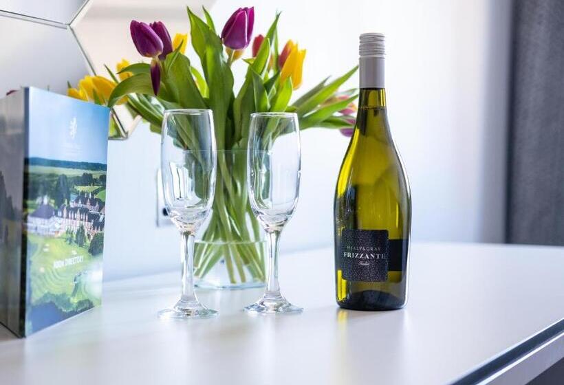 فندق Formby Hall Golf Resort & Spa