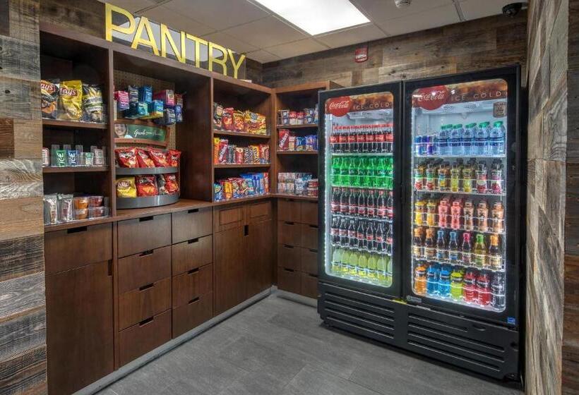 酒店 Four Points Memphis Southwind