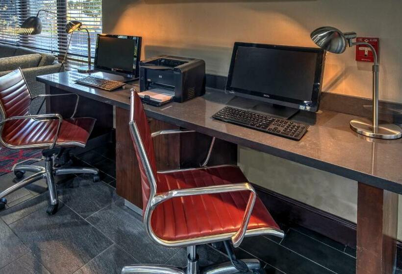 酒店 Four Points Memphis Southwind