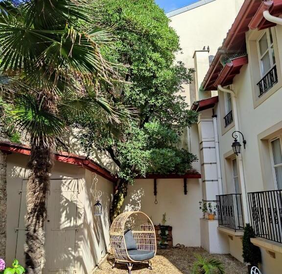 Alfred Hotels Port Vieux