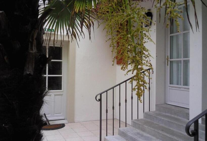 Alfred Hotels Port Vieux