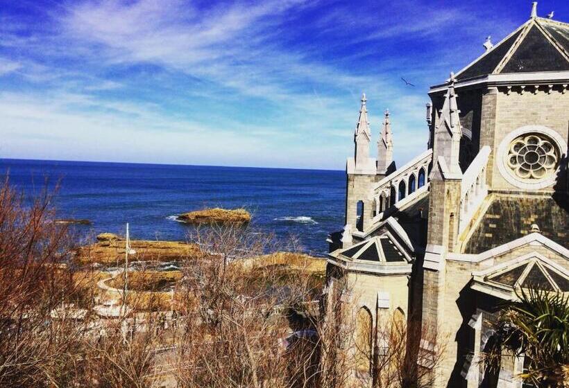 Alfred Hotels Port Vieux