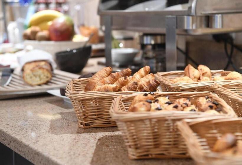 Alfred Hotels Port Vieux