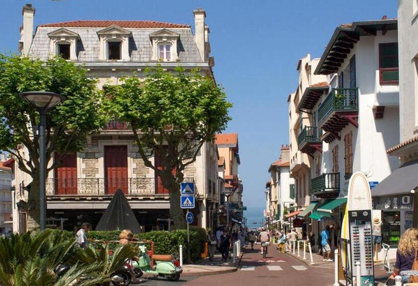 Alfred Hotels Port Vieux