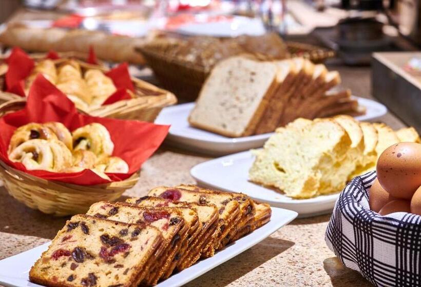 Alfred Hotels Port Vieux