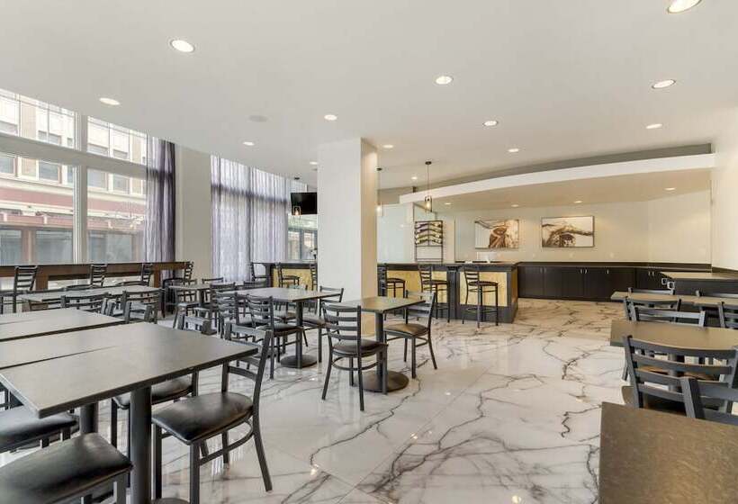 فندق Gibbs Downtown Riverwalk