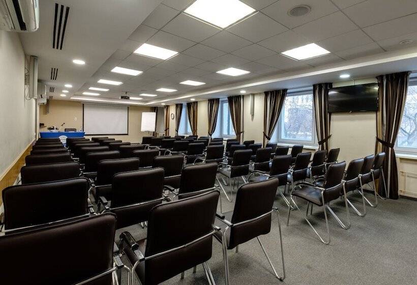 Grand Avenue By Usta Hotels