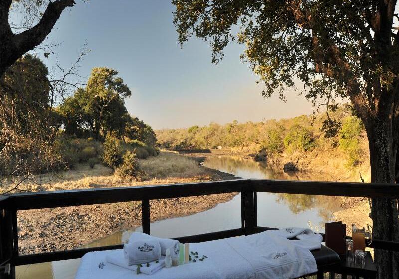 호텔 Hamiltons Tented Camp