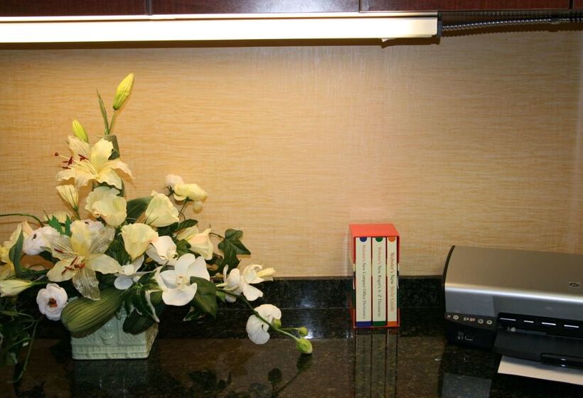 호텔 Hampton Inn Brentwood