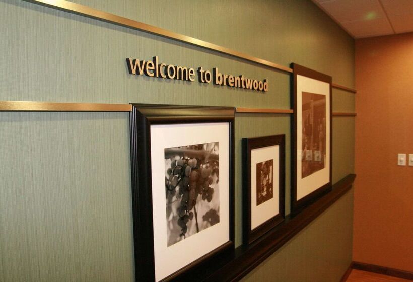 호텔 Hampton Inn Brentwood