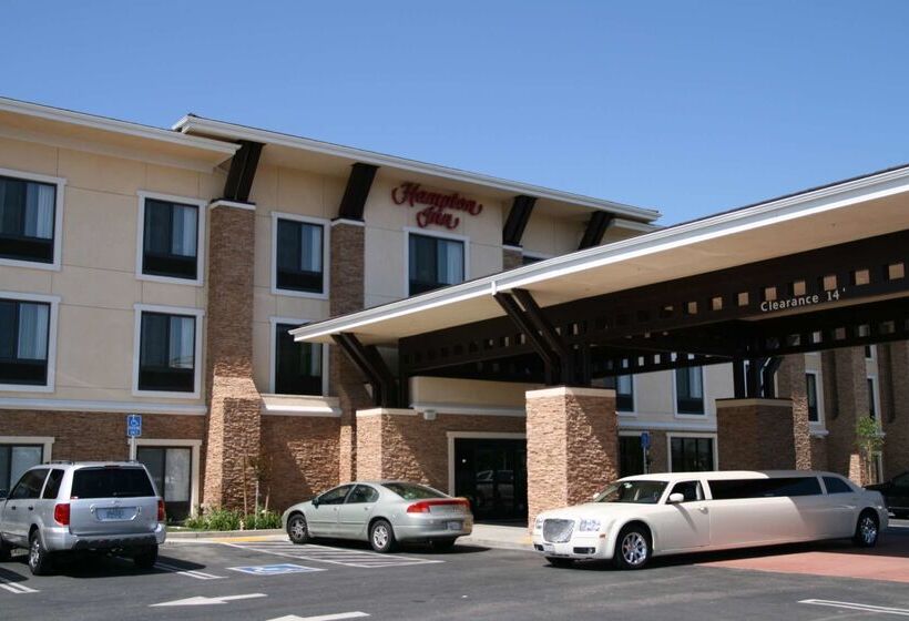 호텔 Hampton Inn Brentwood