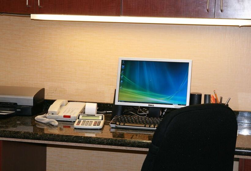 호텔 Hampton Inn Brentwood