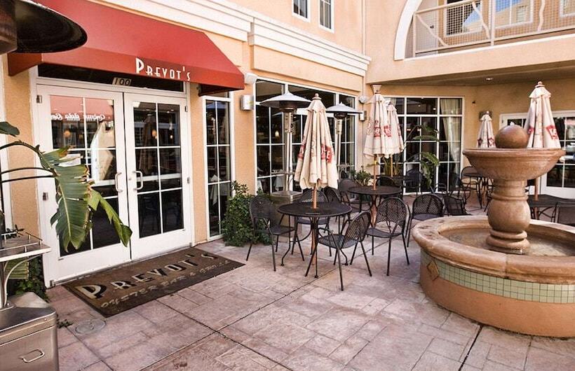 호텔 Hampton Inn Brentwood