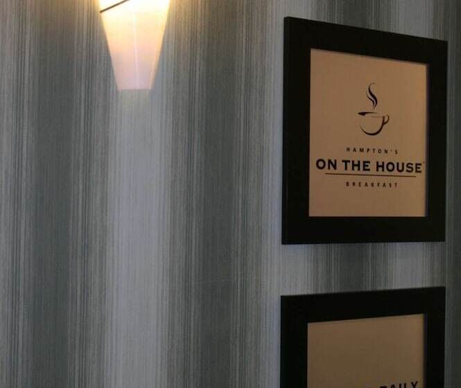 호텔 Hampton Inn Brentwood