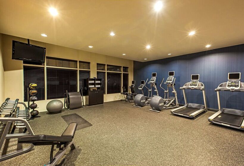 호텔 Hampton Inn New York Laguardia Airport