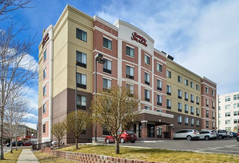 هتل Hampton Inn & Suites Denverspeer Boulevard