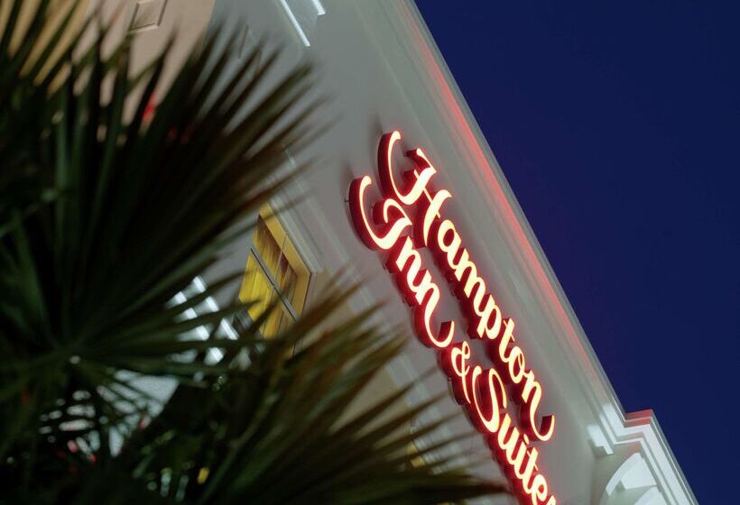 Отель Hampton Inn & Suites Savannah/midtown
