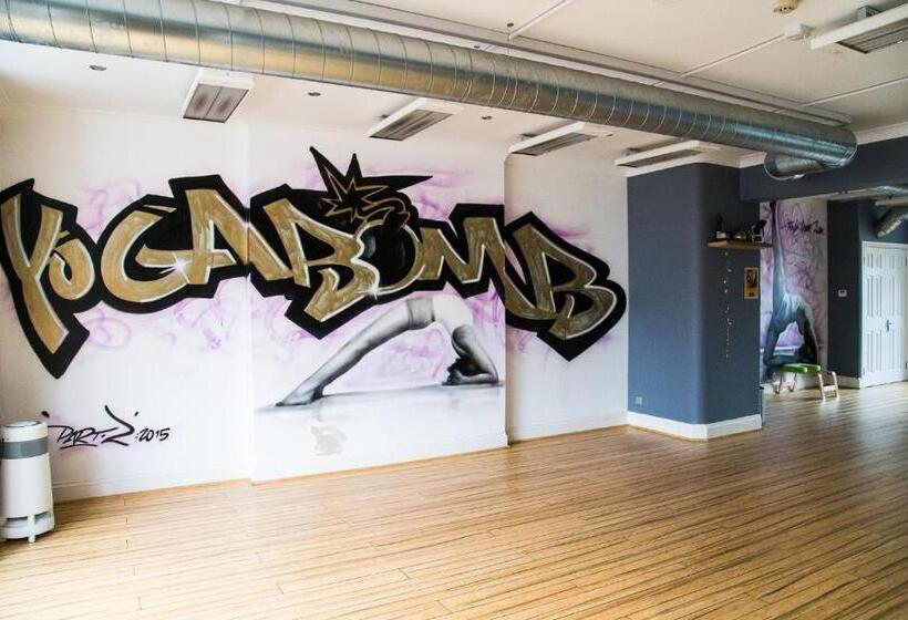 Hedley House Hotel & Apartments