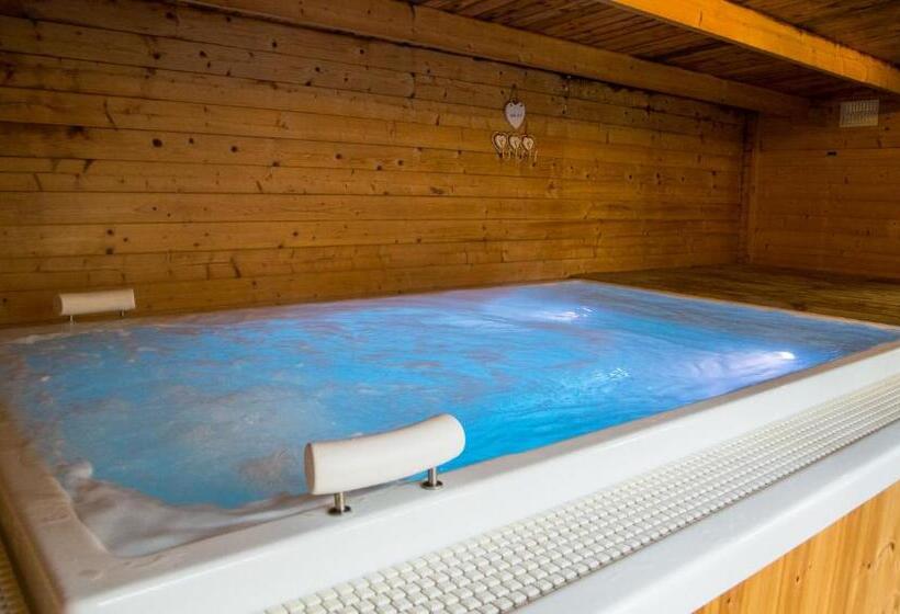 Hedley House Hotel & Apartments