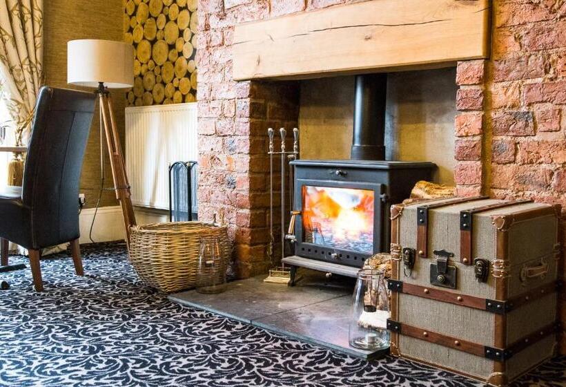 Hedley House Hotel & Apartments