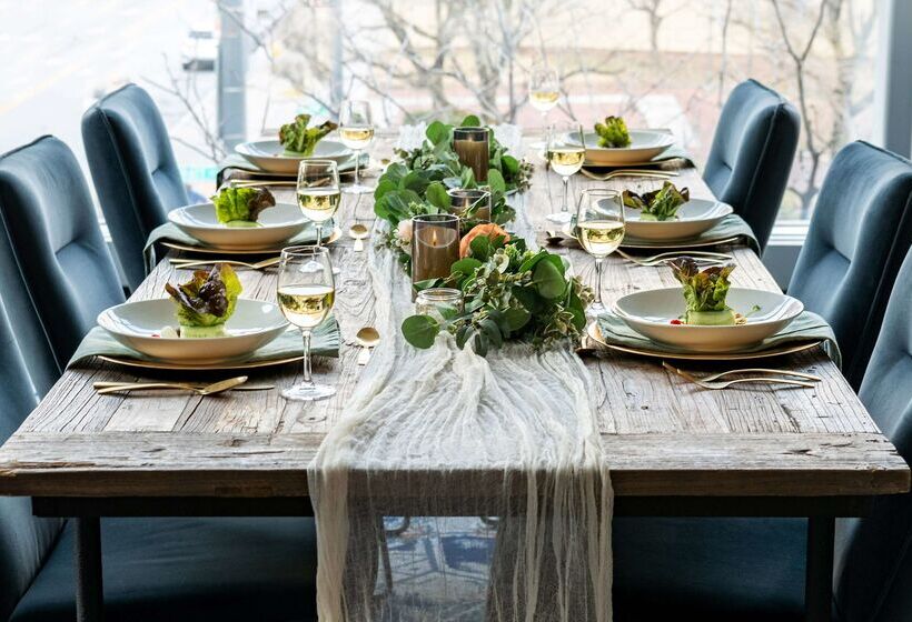 هتل Hilton Baltimore Inner Harbor