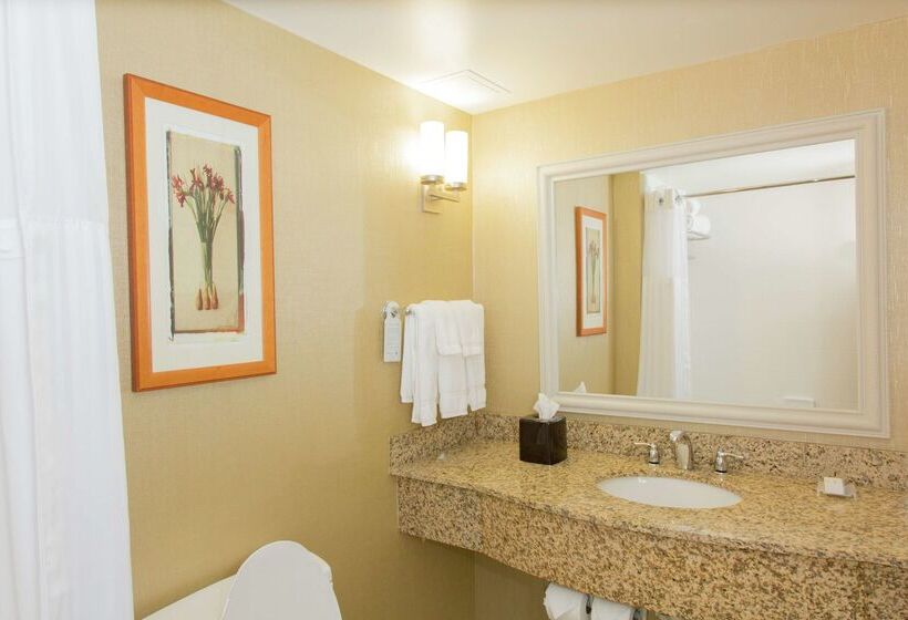 هتل Hilton Garden Inn Myrtle Beach/coastal Grand Mall
