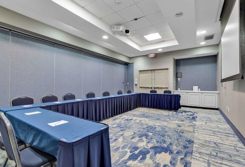 هتل Hilton Garden Inn Myrtle Beach/coastal Grand Mall