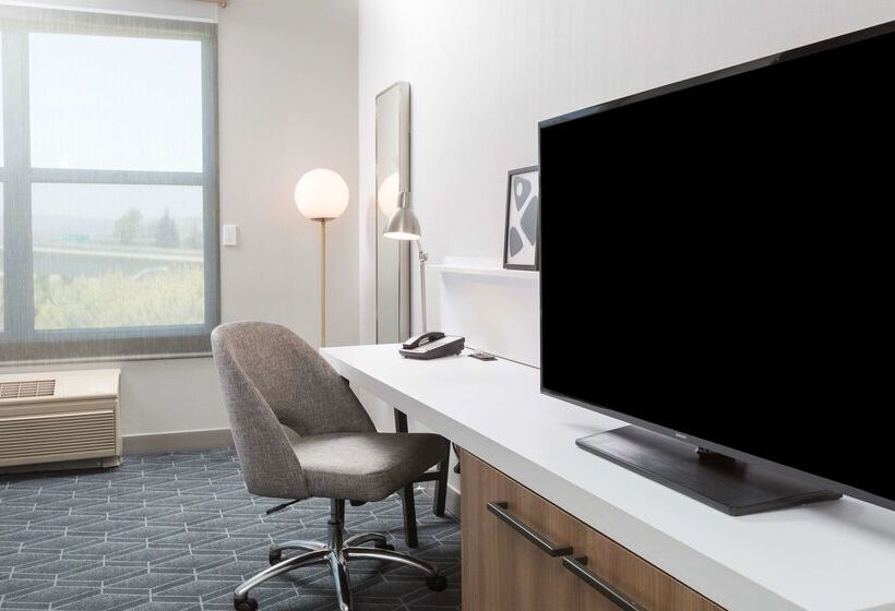 בית מלון כפרי Hilton Garden Inn Oakland / San Leandro