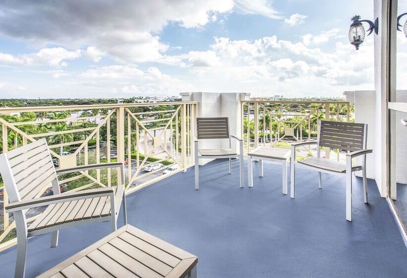 فندق Hilton Garden Inn Palm Beach Gardens