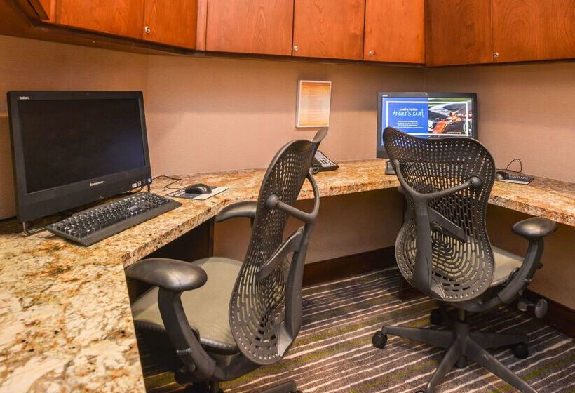 هتل Hilton Garden Inn Yuma Pivot Point