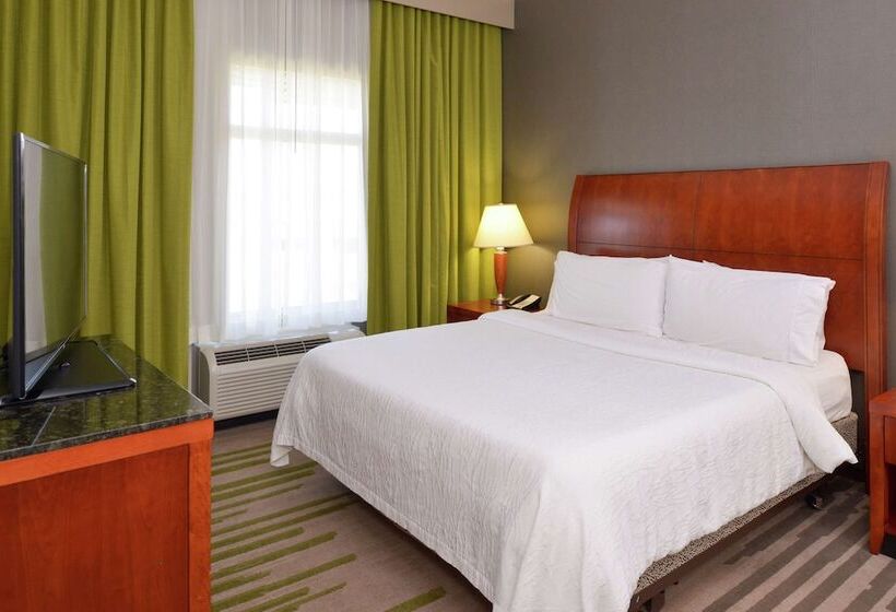 هتل Hilton Garden Inn Yuma Pivot Point