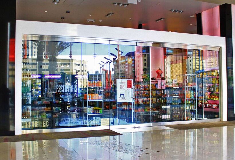 Отель Hilton Grand Vacations Club Elara Center Strip Las Vegas