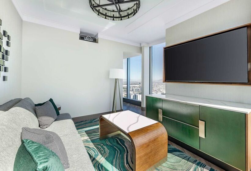 Отель Hilton Grand Vacations Club Elara Center Strip Las Vegas