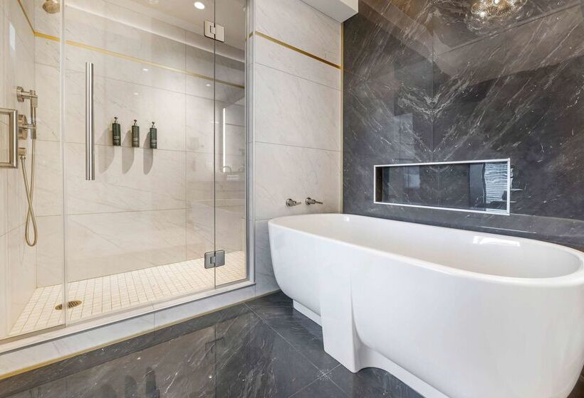 Отель Hilton Grand Vacations Club Elara Center Strip Las Vegas