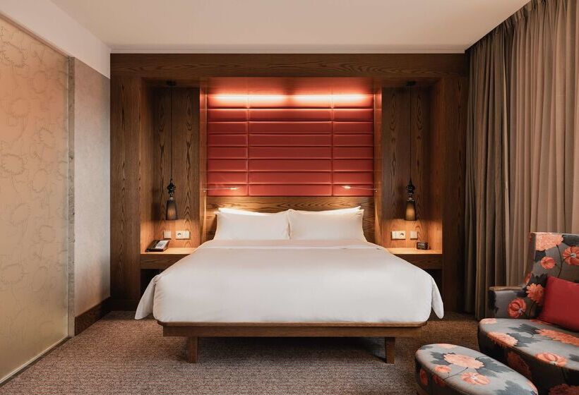 호텔 Hilton The Hague