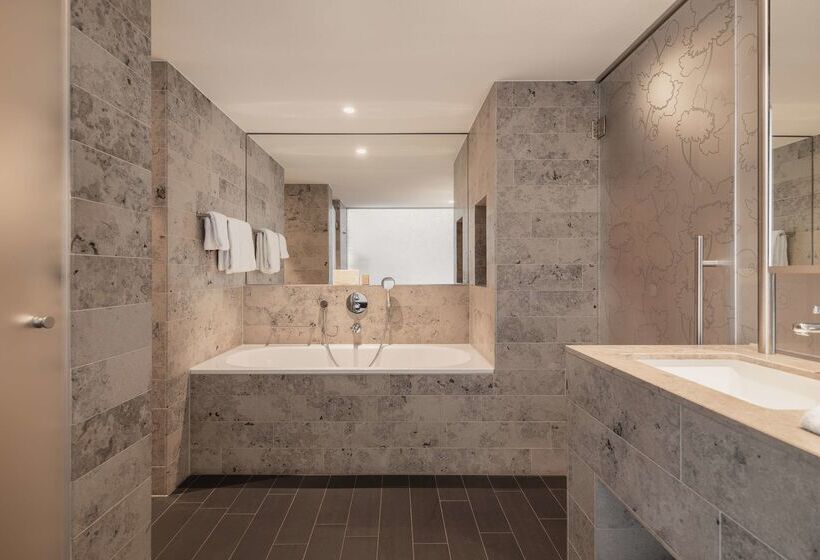 호텔 Hilton The Hague