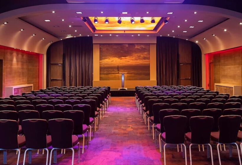 호텔 Hilton The Hague