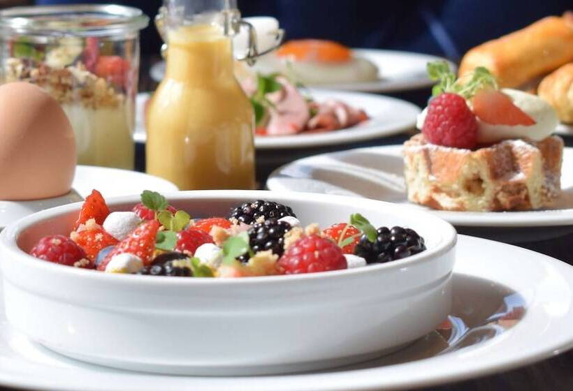 호텔 Hilton The Hague