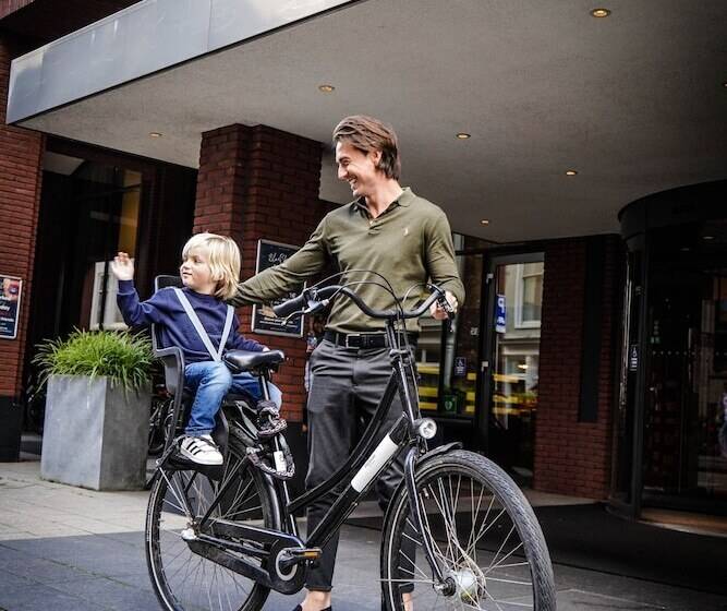 호텔 Hilton The Hague