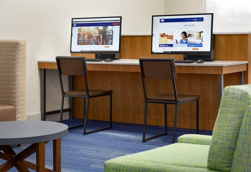 Holiday Inn Express Hotel & Suites Mission Mcallen Area By Ihg