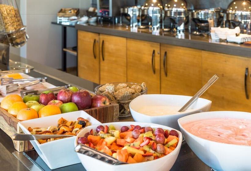 酒店 Holiday Inn Express Sandton Woodmead, An Ihg